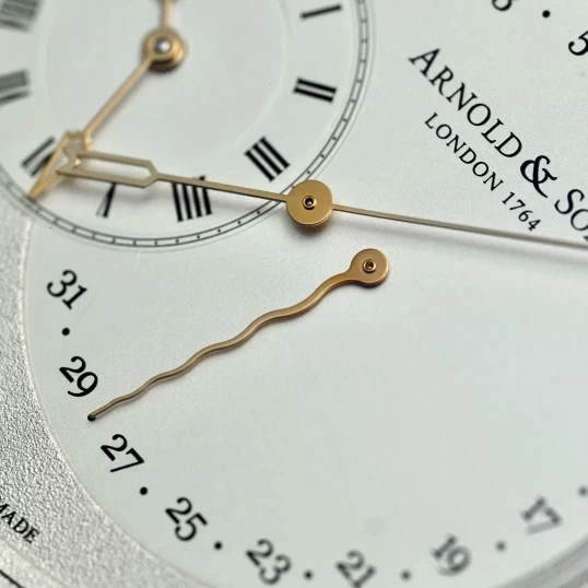 Đồng hồ Arnold & Son TBR 18-Carat Rose Gold 1ARAP.W01A.C120P