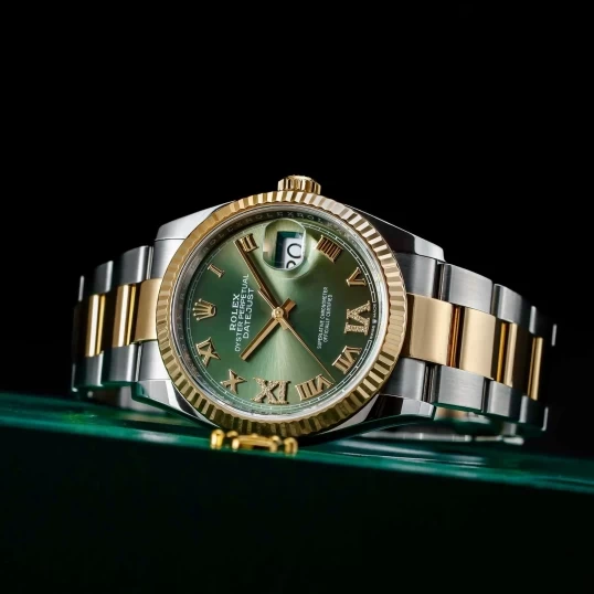 Rolex Oyster Perpetual Datejust 36mm Olive-Green Diamond-Set 126233-0026