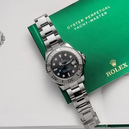 Rolex Oyster Perpetual Yacht Master 37mm 268622 thép Oystersteel và bạch kim (Rhodium) với dây đeo Oyster