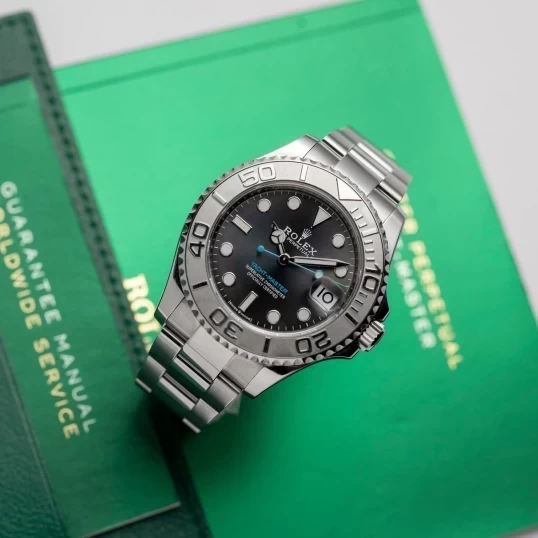 Rolex Oyster Perpetual Yacht Master 37mm 268622 thép Oystersteel và bạch kim (Rhodium) với dây đeo Oyster