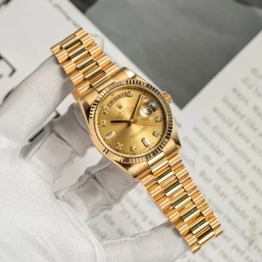 Rolex Oyster Perpetual Day-Date 36mm 118238 mặt số vàng Champagne