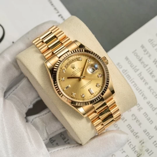 Rolex Oyster Perpetual Day-Date 36mm 118238 mặt số vàng Champagne