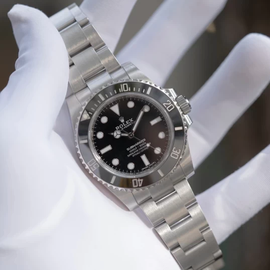 Rolex Oyster Perpetual Submariner 41mm 114060 Oystersteel