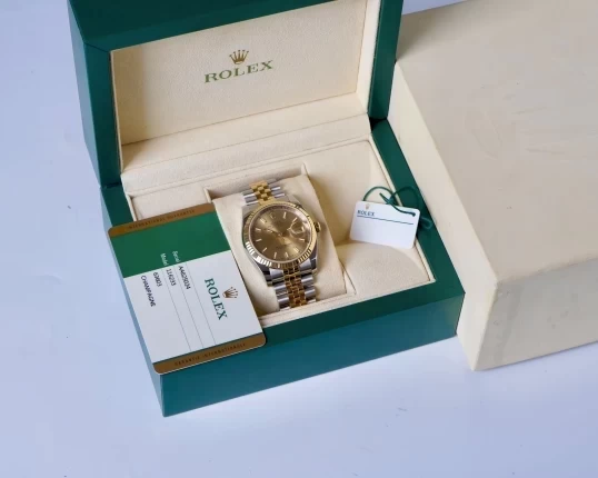 Rolex Oyster Perpetual Datejust 36mm 116233 Champagne Dial