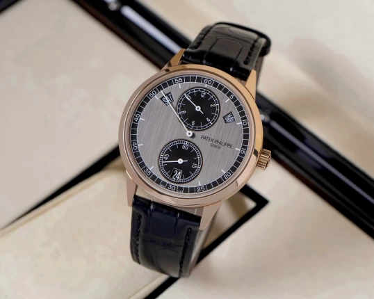 Patek Philippe Complications 5235/50R-001 Rose Gold