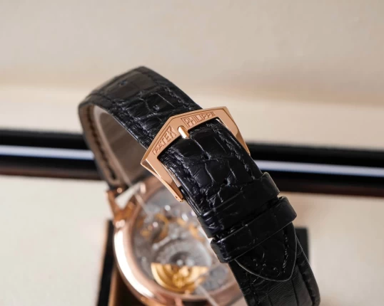 Patek Philippe Complications 5235/50R-001 Rose Gold