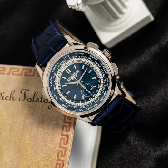 Patek Philippe Complications 5930g-010