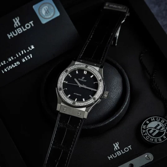 Hublot Classic Fusion Black Dial 42mm Diamonds 542.NX.1171.LR