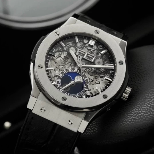 Hublot Classic Fusion Aerofusion Moonphase Titanium 547.NX.0170.LR 42mm