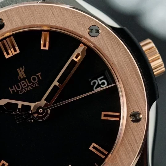 Hublot Classic Fusion Titanium King Gold 33mm (mix gold)