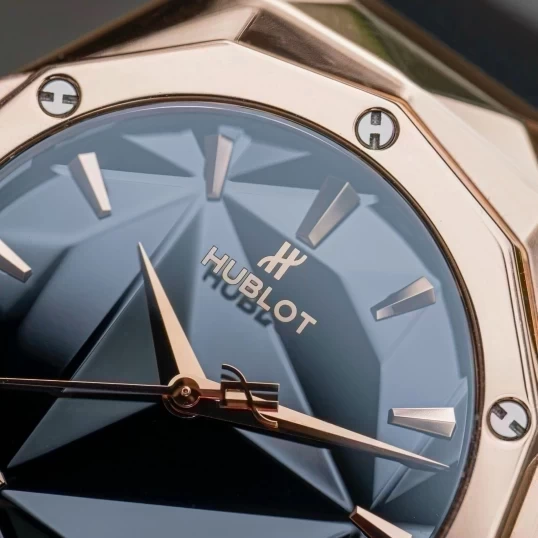 Hublot Classic Fusion Orlinski King Gold Pavé 40mm 550.OS.1800.RX.ORL19