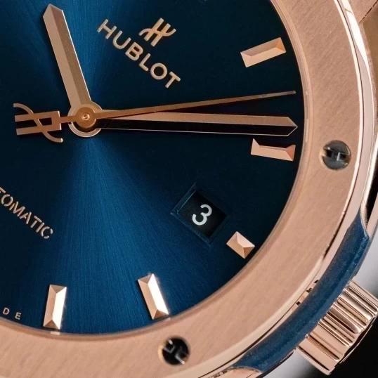 Hublot Classic Fusion King Gold Blue 42mm 542.OX.7180.RX