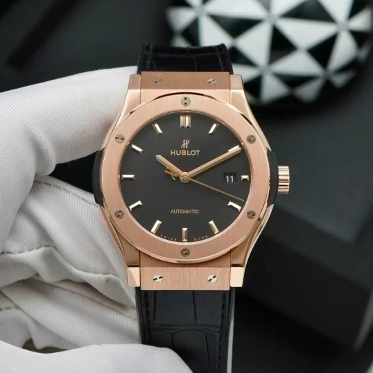 Hublot Classic Fusion King Gold Black Dial 42mm 542.OX.1181.LR