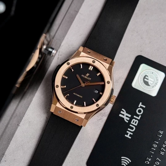 Hublot Classic Fusion King Gold Black Dial 42mm ref. 542.OX.1181.LR