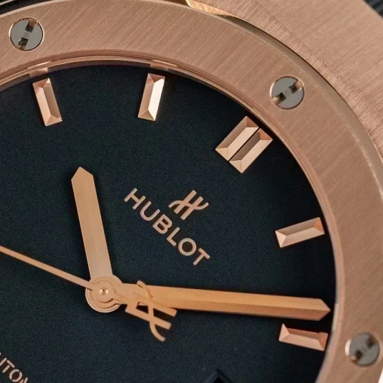 Hublot Classic Fusion King Gold Black Dial 42mm ref. 542.OX.1181.LR