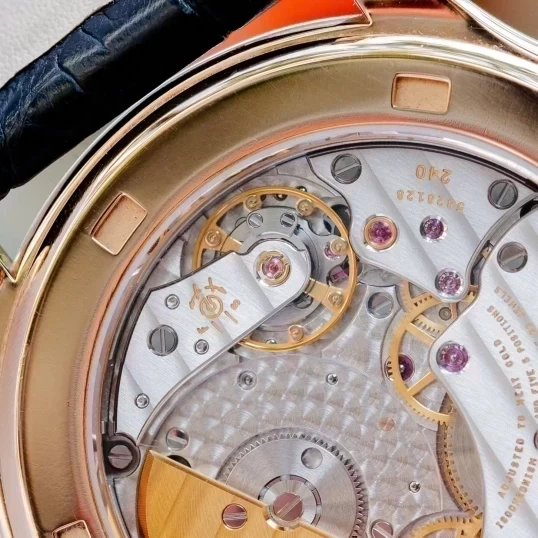 Patek Philippe 5130r-001 WorldTime Complicated 18k Rose Gold 39,5mm