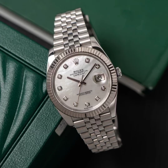 Rolex Oyster Perpetual Datejust 41mm 126334 MOP