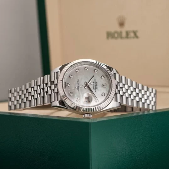 Rolex Oyster Perpetual Datejust 41mm 126334 MOP