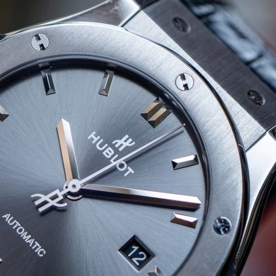 Hublot Classic Fusion Grey Titanium 42mm 542.NX.7071.LR