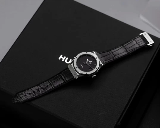 Hublot Classic Fusion Titanium Black Dial 42mm 542.NX.1171.LR