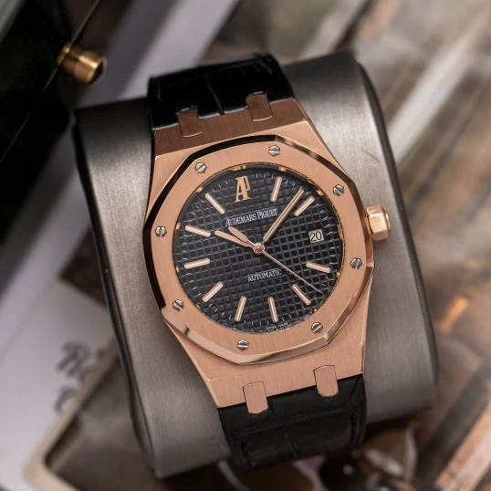 Audemars Piguet Royal Oak Selfwinding Rose Gold 39mm Black Dial 15300OR.OO.D002CR.01