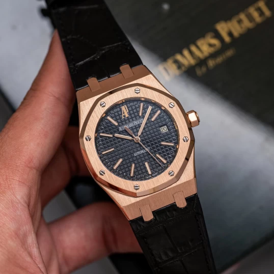 Audemars Piguet Royal Oak Selfwinding Rose Gold 39mm Black Dial 15300OR.OO.D002CR.01