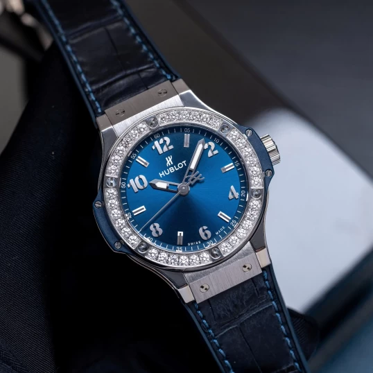 Hublot Big Bang Blue Dial Diamonds 38mm 361.SX.7170.LR.1204