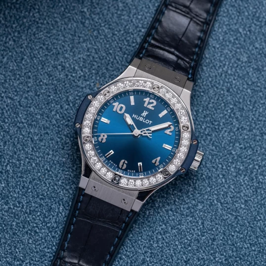 Hublot Big Bang Blue Dial Diamonds 38mm 361.SX.7170.LR.1204