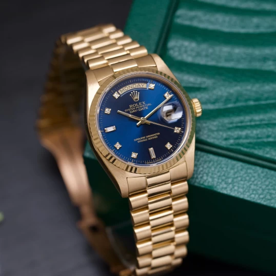 Rolex Day-Date 36mm 18048 Diamond Blue Dial