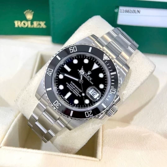 Rolex Oyster Perpetual Submariner Date 41mm 116610LN