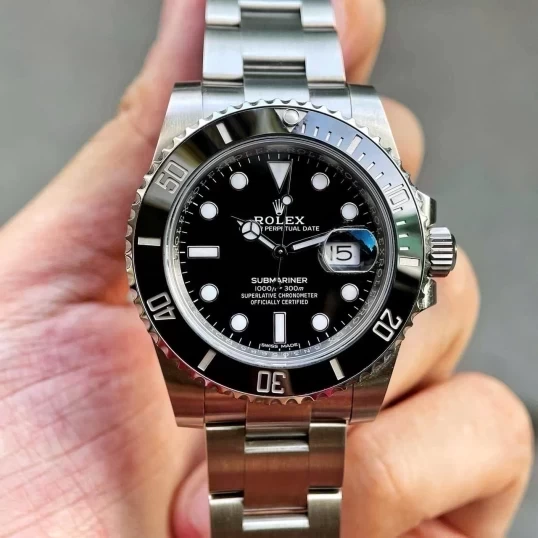 Rolex Oyster Perpetual Submariner Date 41mm 116610LN