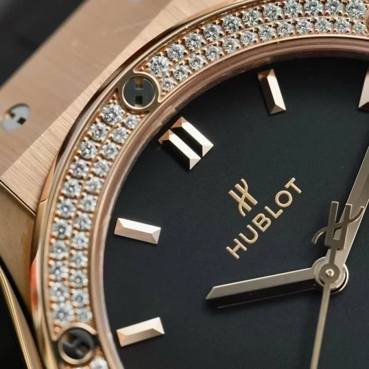 Hublot Classic Fusion King Gold Diamond 42mm 542.OX.1181.LR.1104