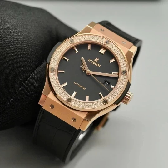 Hublot Classic Fusion King Gold Diamond 42mm 542.OX.1181.LR.1104