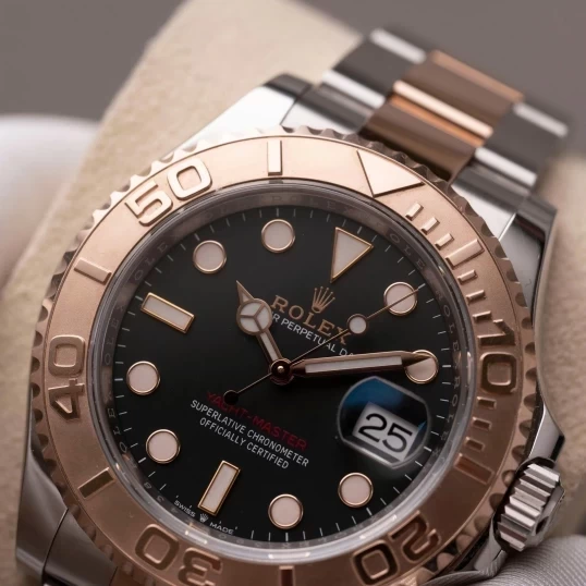 Rolex Oyster Perpetual Yacht-Master 40 mm 126621