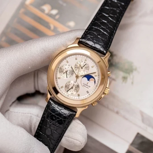 Corum Perpetual Calendar Limited Edition 100, Chronograph & lịch vạn niên