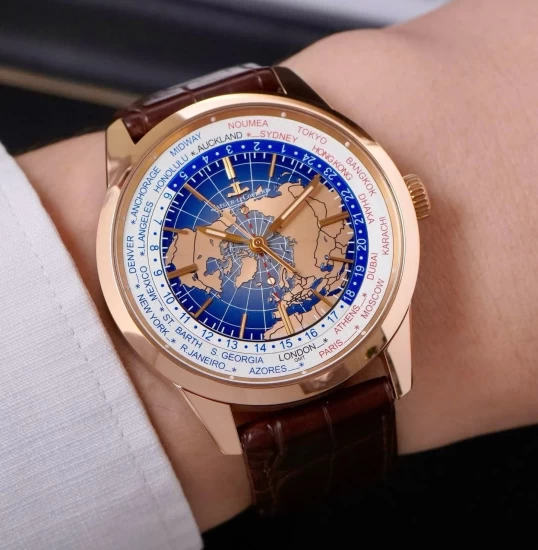 Jaeger LeCoultre Geophysic Universal Time Q8102520