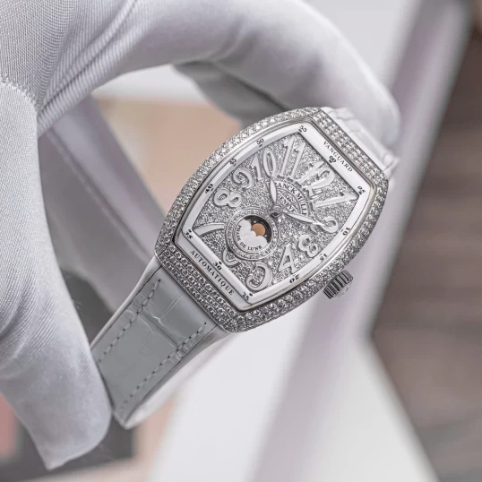 Franck Muller Vanguard V32 Moonphase White Dial Customs Full Pave Diamonds