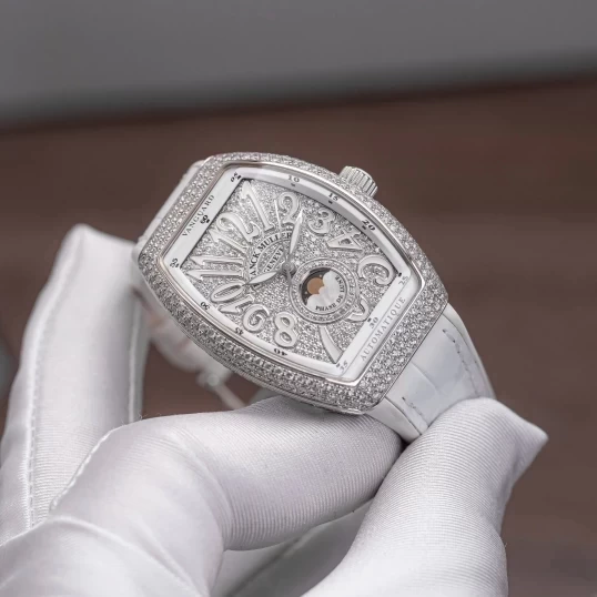Franck Muller Vanguard V32 Moonphase White Dial Customs Full Pave Diamonds