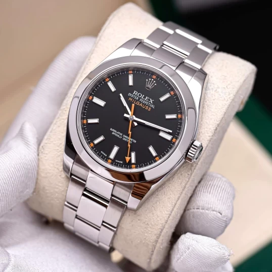 Rolex Milgauss Black Dial 40mm 116400 GV