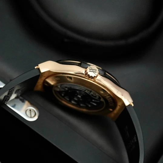 Hublot Classic Fusion 18k King Gold Diamond 38mm 565.OX.2610.LR