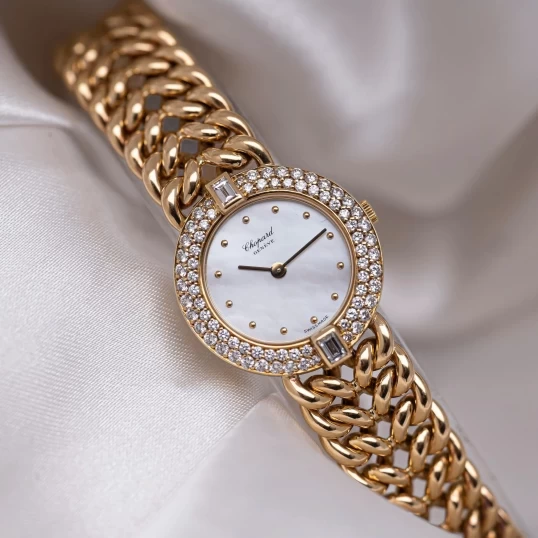 Chopard lady 10/5597/20 Mop Dial 18K Gold