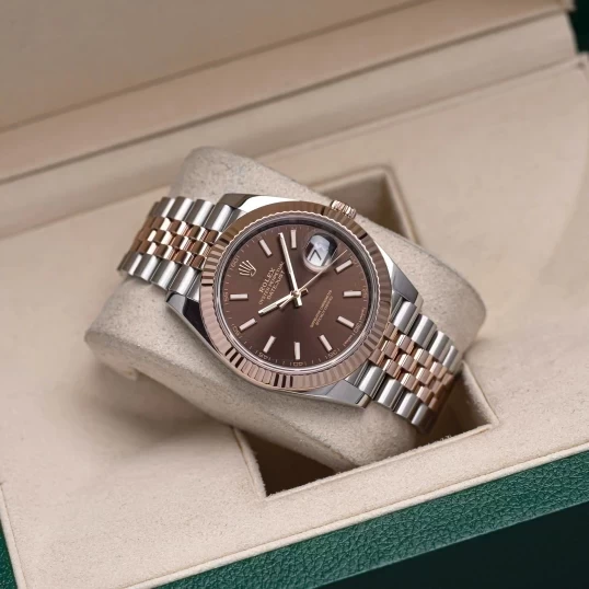 Rolex Oyster Perpetual Datejust 41mm 126331 Chocolate Dial cọc dạ quang