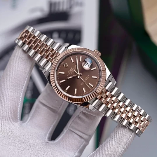 Rolex Oyster Perpetual Datejust 41mm 126331 Chocolate Dial cọc dạ quang