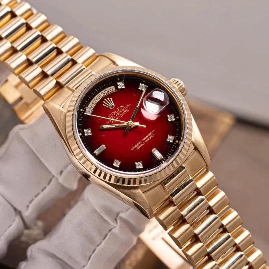 Rolex Oyster Perpetual Day-Date 36mm 18K Yellow Gold 18038 Red Ombre Dial