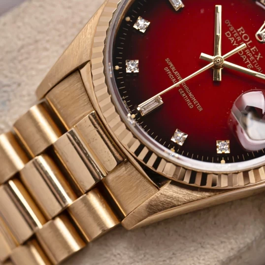 Rolex Oyster Perpetual Day-Date 36mm 18K Yellow Gold 18038 Red Ombre Dial