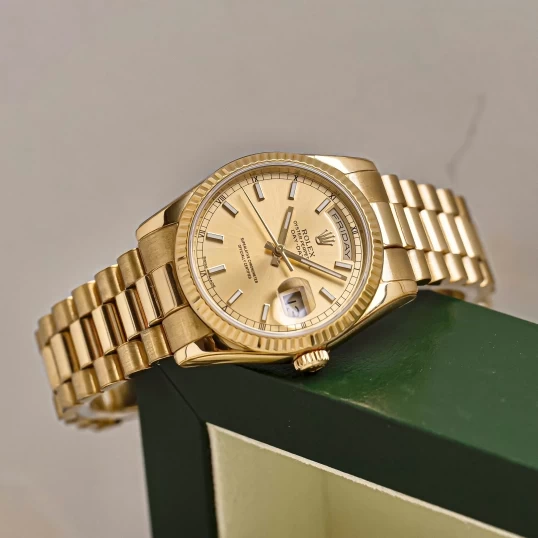 Rolex Oyster Perpetual Day-Date 36mm 118238 Champagne Dial