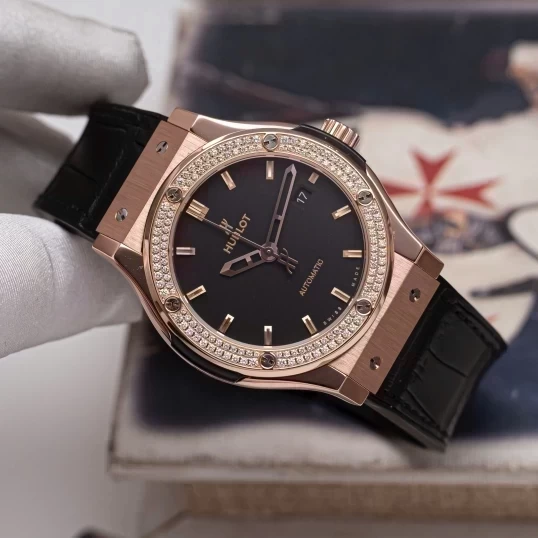 Hublot Classic Fusion King Gold Black Dial 42mm 542.PX.1180.RX.1104