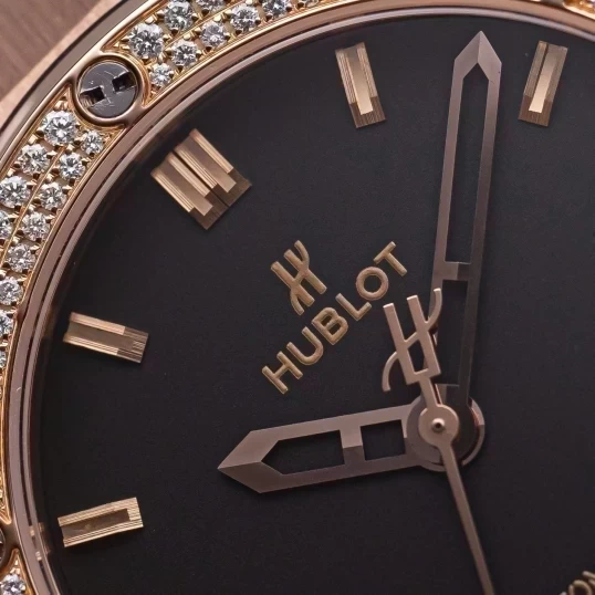 Hublot Classic Fusion King Gold Black Dial 42mm 542.PX.1180.RX.1104