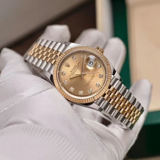 Rolex Oyster Perpetual Datejust 36mm 126233 Champagne Dial