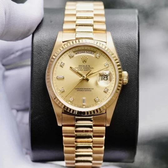 Rolex Oyster Perpetual Day-Date 36mm 18238 Champagne Dial